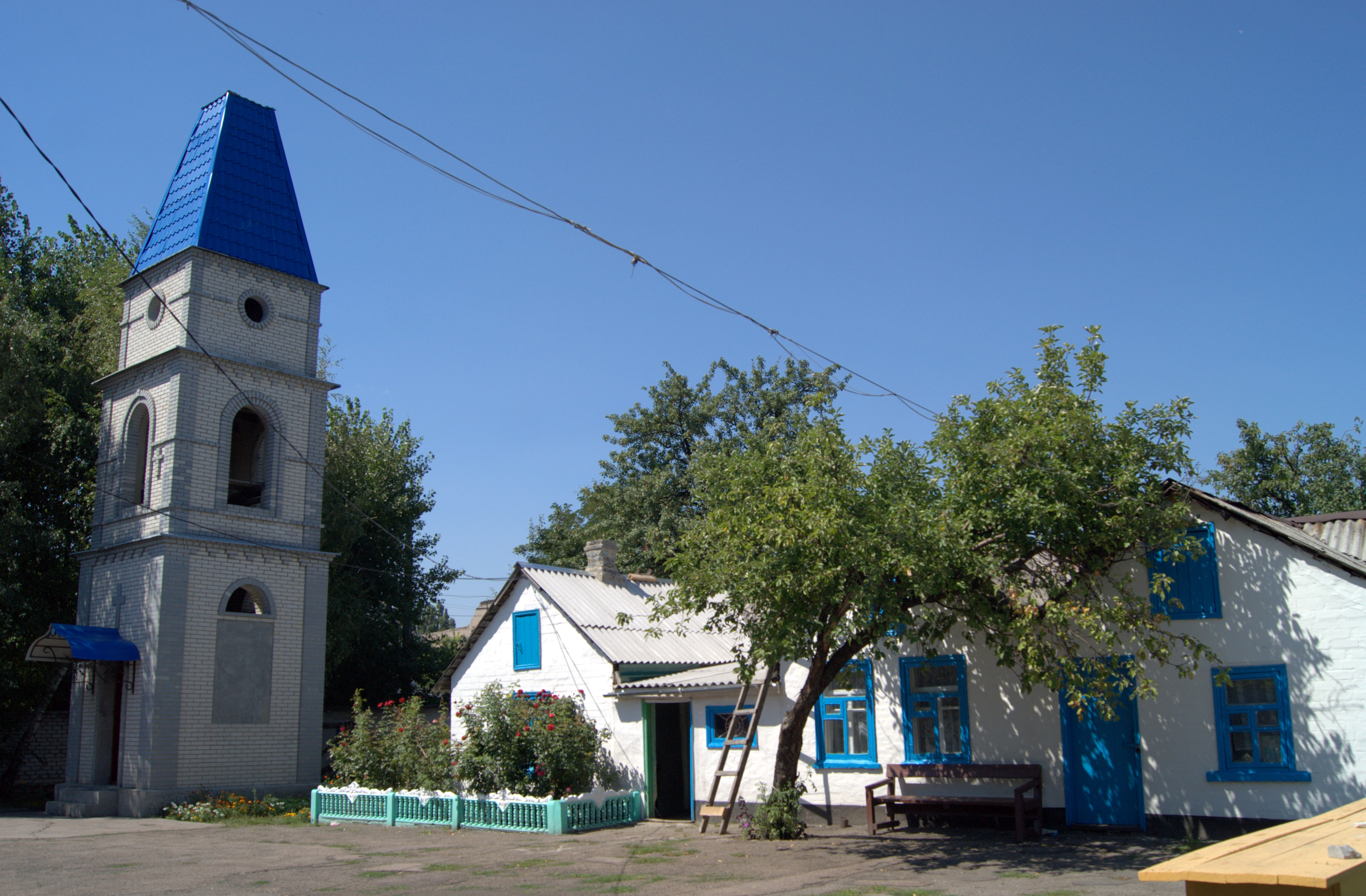 Свято-Митрофанівський храм Свято-Митрофанівський храм