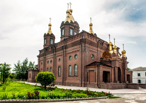 Старобільський монастир. Храм на честь Ікони Божої матері «Всіх скорботних Радість» Старобільський монастир. Храм на честь Ікони Божої матері «Всіх скорботних Радість»