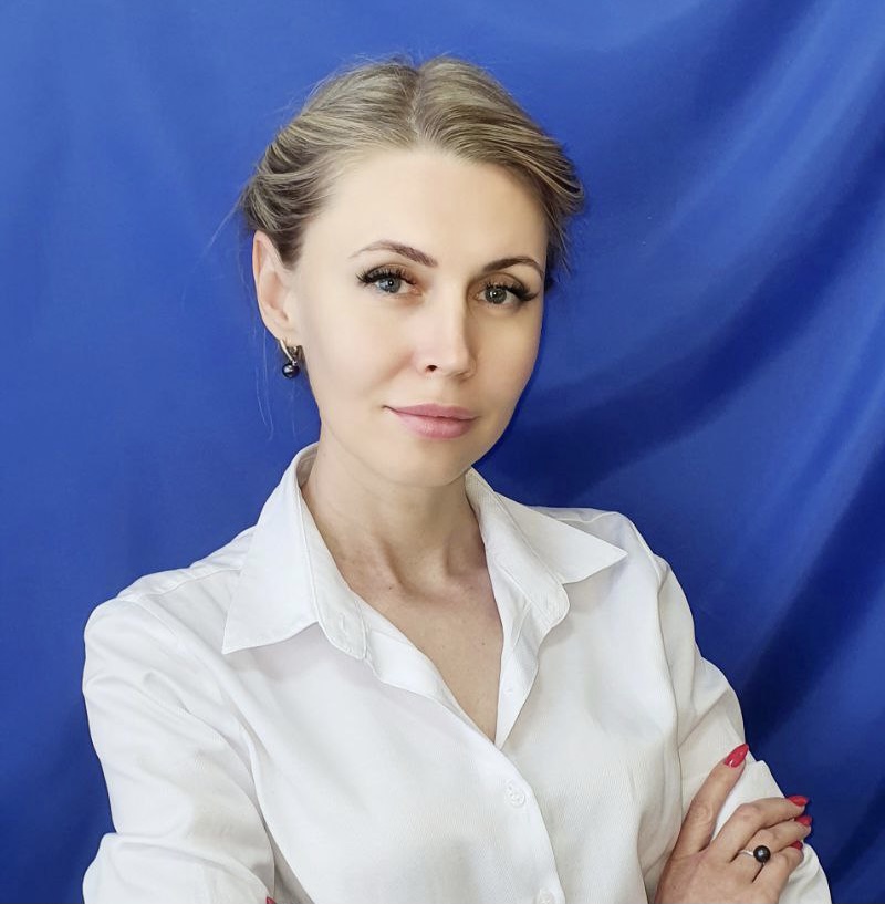 Юлія Головінова